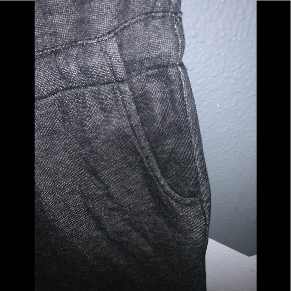 women’s jumpsuit / also a great maternity outfit! - Picture 8 of 9